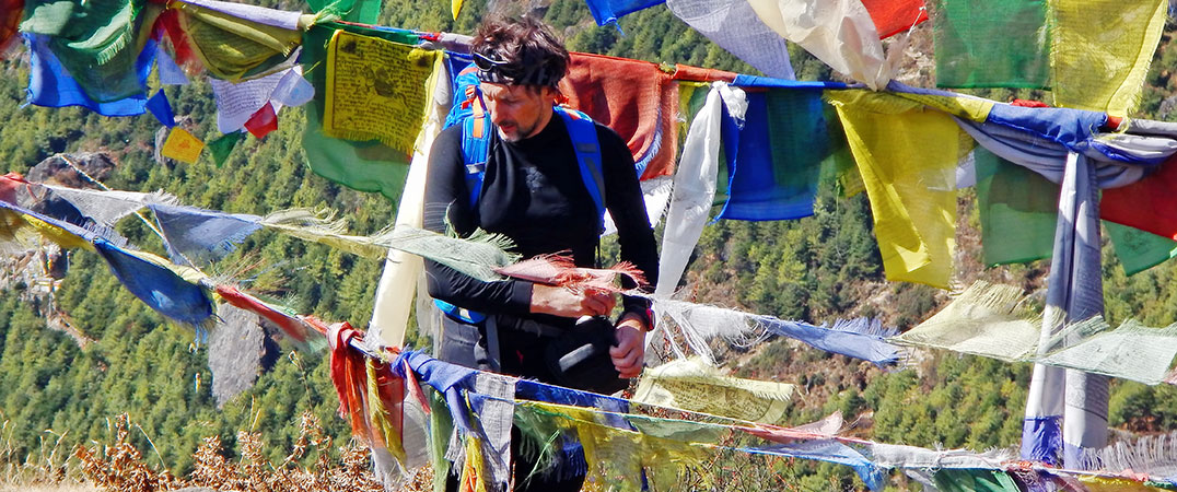 foto di Alberto, Guida Alpina UIAGM, durante la spedizione in Nepal