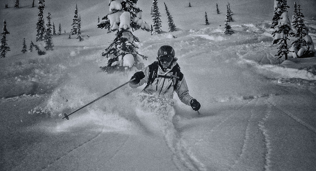 foto di Alberto, Guida Alpina UIAGM, durante attività di Freeride Fuoripista