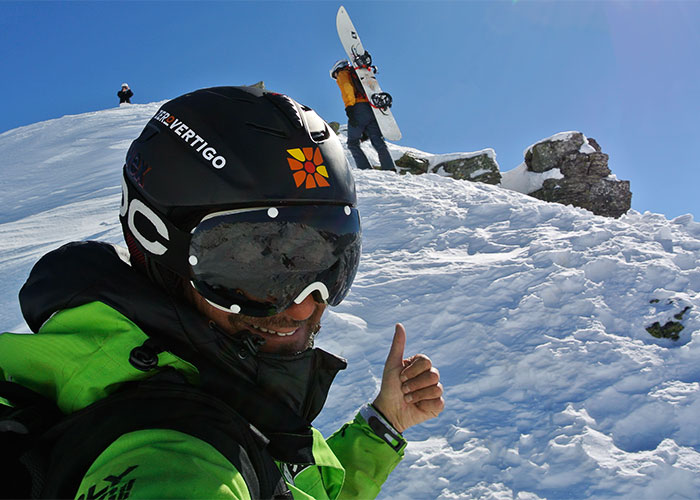 foto con sciatori fuoripista-backcountry