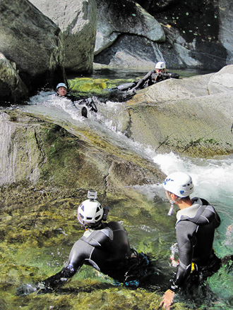 Medium Canyoning