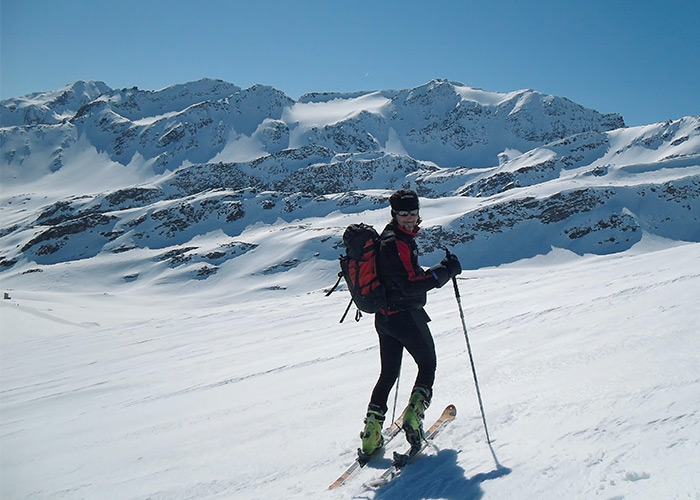 scialpinismo di base sulla neve a La Thuile vacanze invernali